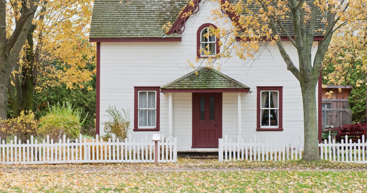 How To Find The Property Lines Of Your Pinellas County Home